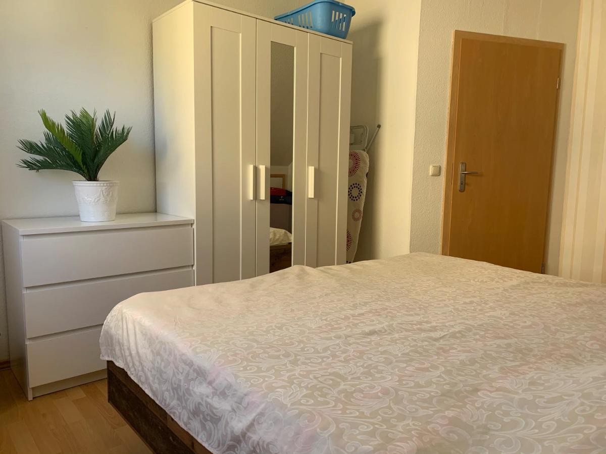 Ferienwohnung Braeuer Chemnitz Bagian luar foto